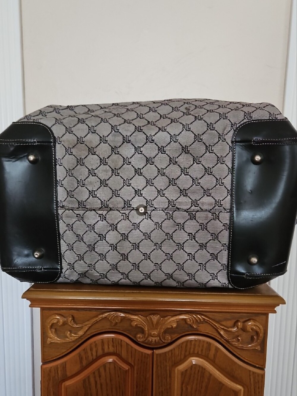 Lauren Ralph Lauren Blue & Gray Travel Bag with Blue Leather Trim - Picture 7 of 13